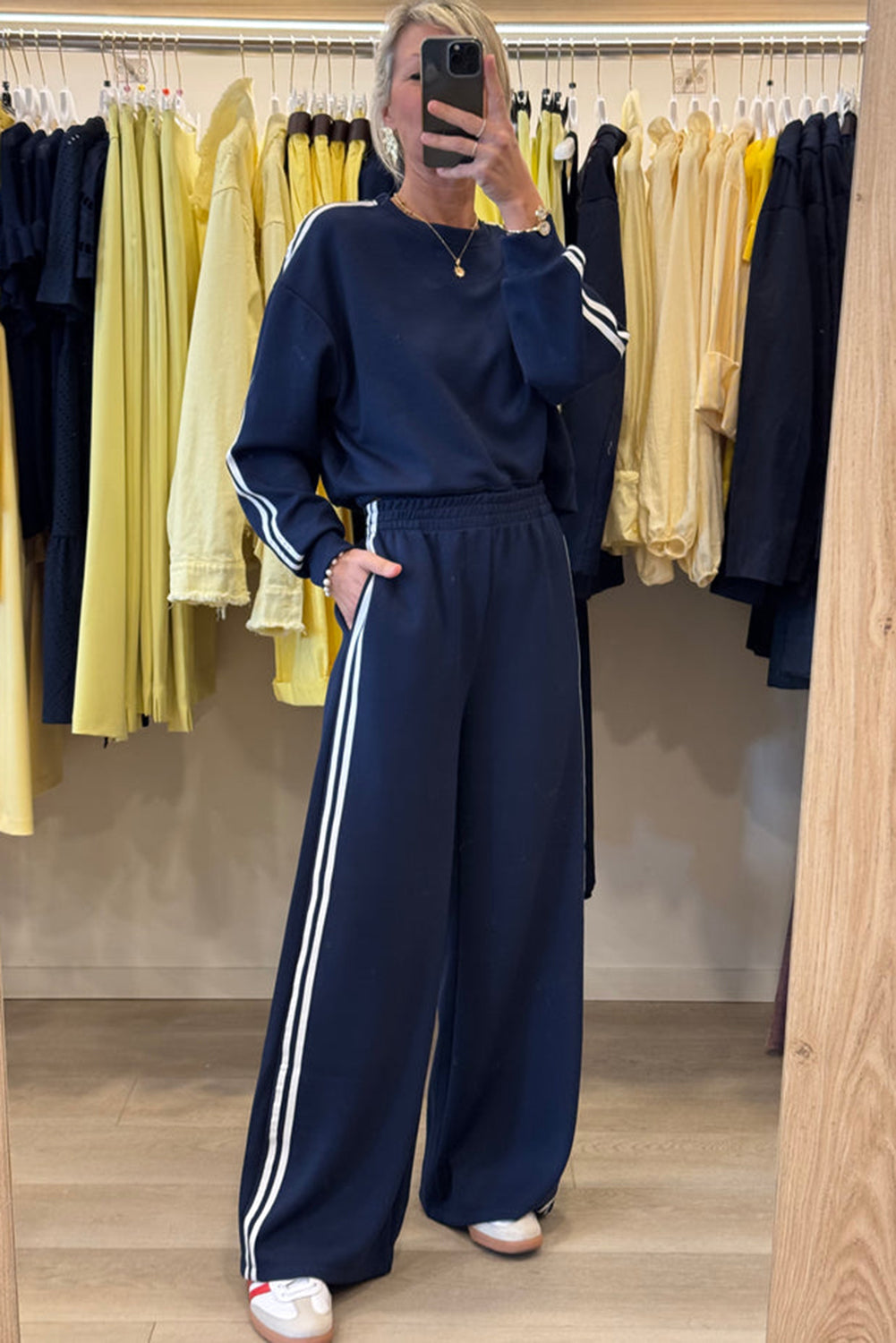 Black Varsity Striped Detail Cropped Pullover Wide Leg Pants 2pcs Outfit